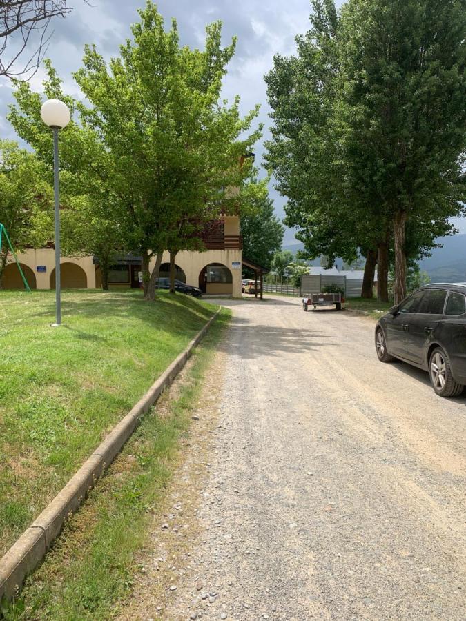 Val De Llous I 40 Διαμέρισμα Sainte-Léocadie Εξωτερικό φωτογραφία